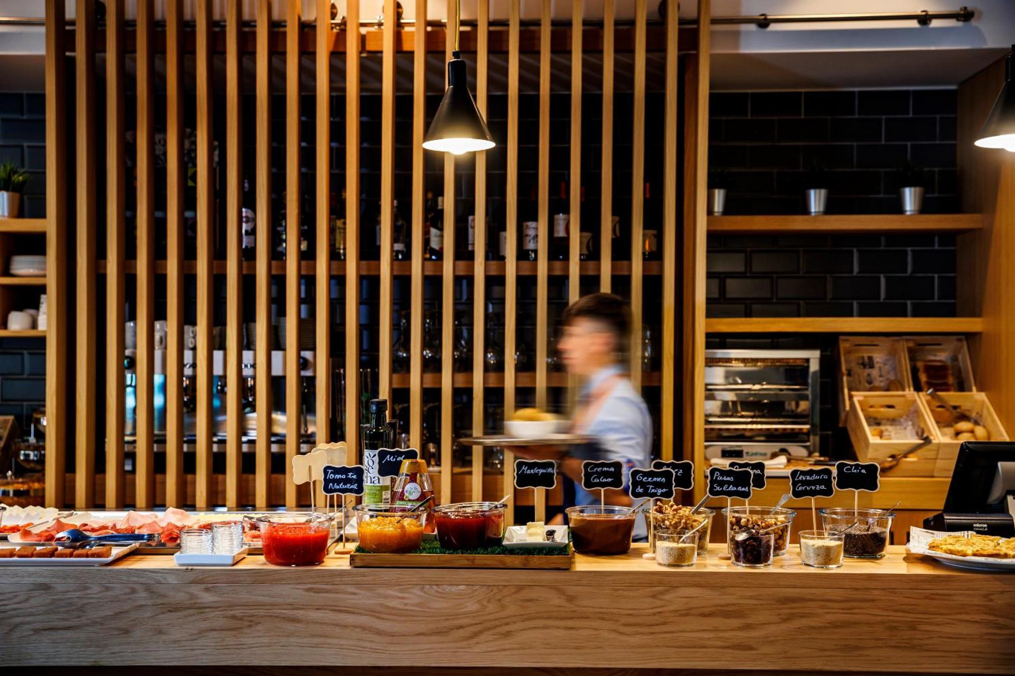 Holiday Inn Express Logrono Rioja By Ihg المظهر الخارجي الصورة