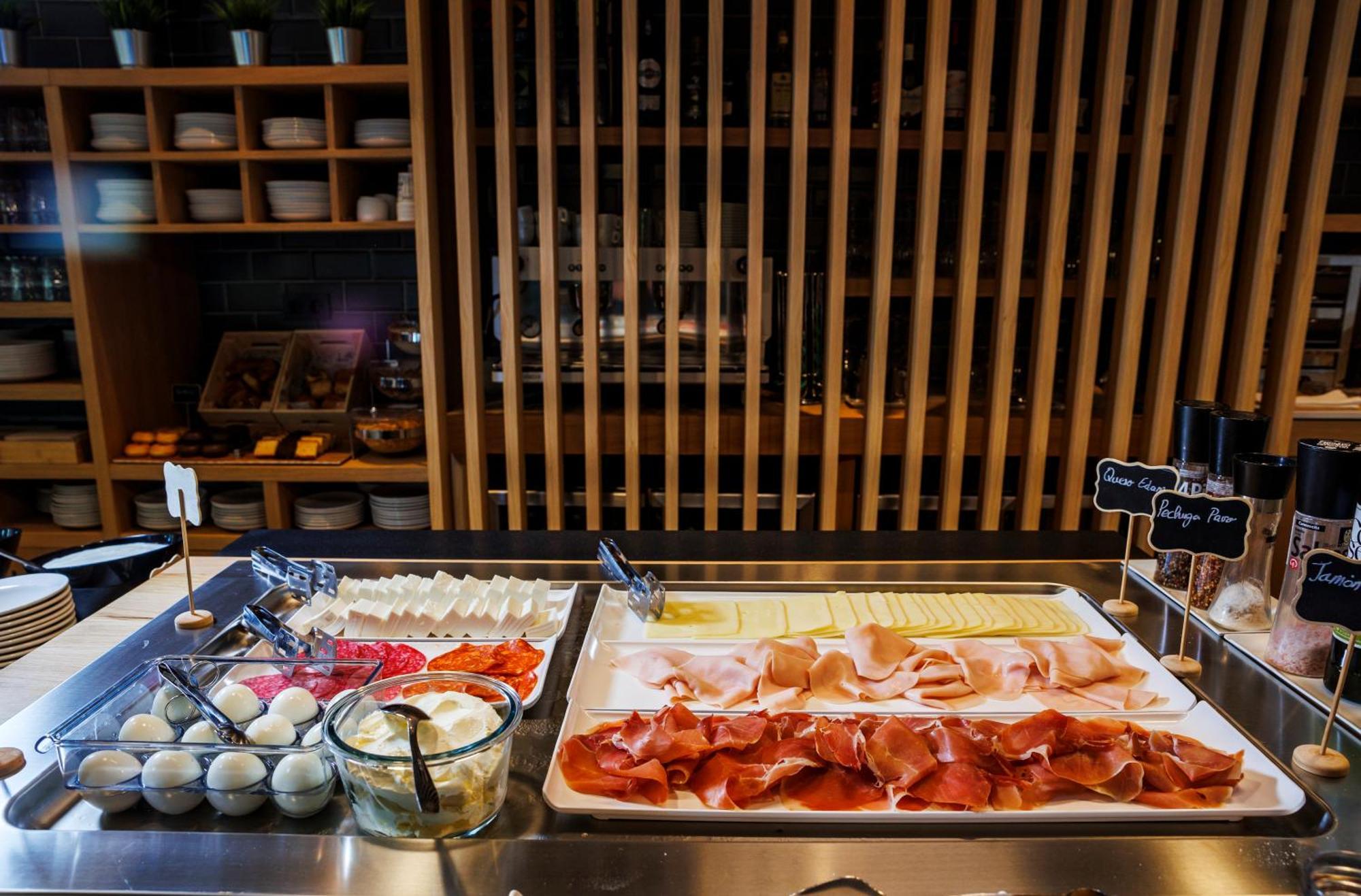 Holiday Inn Express Logrono Rioja By Ihg المظهر الخارجي الصورة