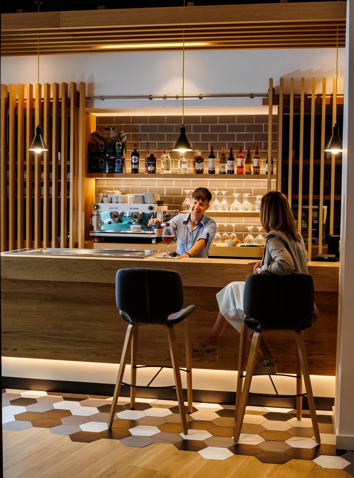 Holiday Inn Express Logrono Rioja By Ihg المظهر الخارجي الصورة