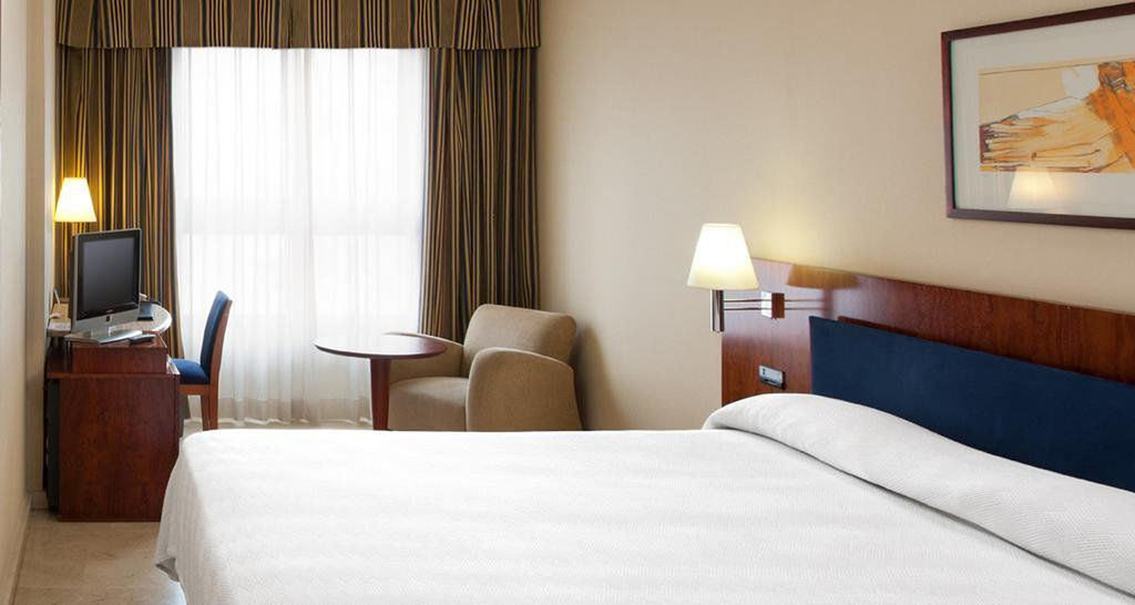 Holiday Inn Express Logrono Rioja By Ihg المظهر الخارجي الصورة