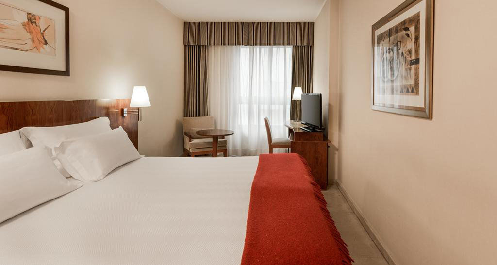 Holiday Inn Express Logrono Rioja By Ihg المظهر الخارجي الصورة