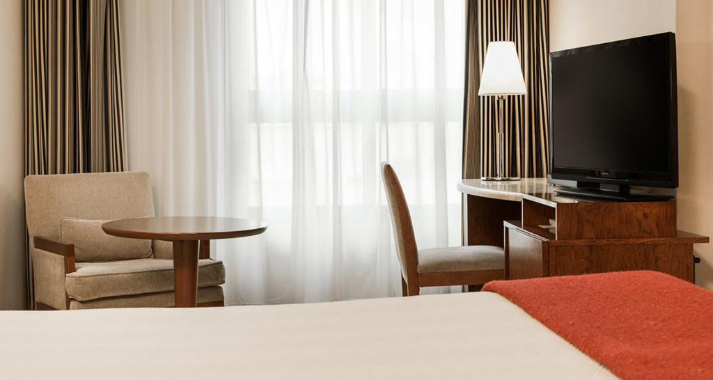 Holiday Inn Express Logrono Rioja By Ihg المظهر الخارجي الصورة