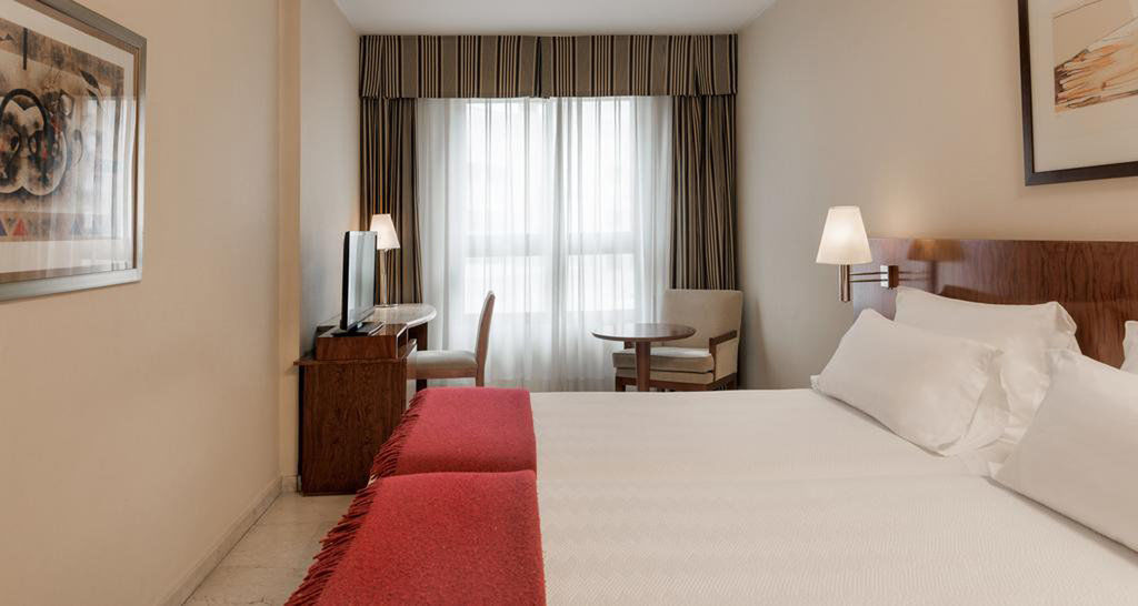 Holiday Inn Express Logrono Rioja By Ihg المظهر الخارجي الصورة